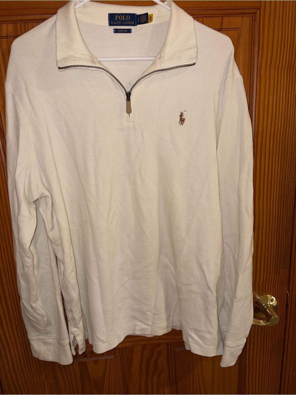 Menâs polo sweater